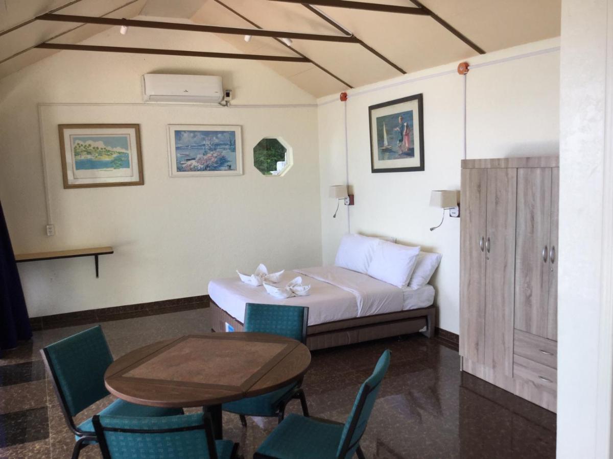 Leuchtturm Resort Boljoon Екстер'єр фото